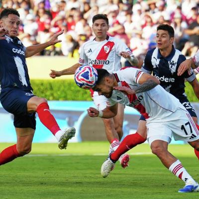 news photo